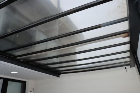 Casa de condomínio para alugar com 177m², 2 quartos e 2 vagasVaranda