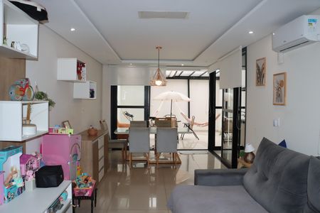 Casa de condomínio para alugar com 177m², 2 quartos e 2 vagasSala