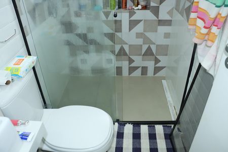 Casa de condomínio para alugar com 177m², 2 quartos e 2 vagasBanheiro