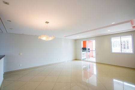 Sala de apartamento para alugar com 3 quartos, 115m² em Vila Valparaíso, Santo André