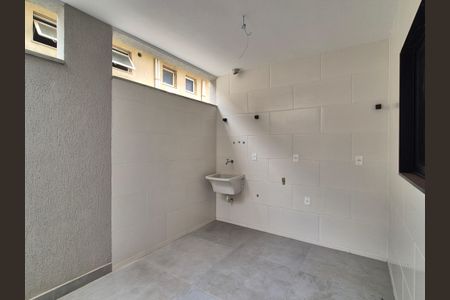 Casa de condomínio à venda com 169m², 3 quartos e 2 vagas Casa de condomínio à venda com 169m², 3 quartos e 2 vagasÁrea de Serviço