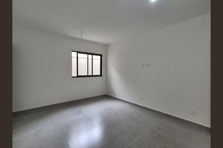 Casa de condomínio à venda com 169m², 3 quartos e 2 vagas Casa de condomínio à venda com 169m², 3 quartos e 2 vagasSuíte 1