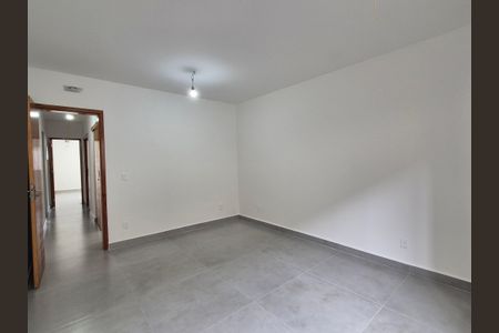Casa de condomínio à venda com 169m², 3 quartos e 2 vagas Casa de condomínio à venda com 169m², 3 quartos e 2 vagasSuíte 1