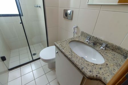 Apartamento para alugar com 92m², 3 quartos e 2 vagasBanheiro Social