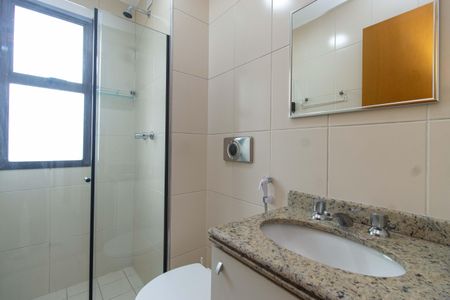 Apartamento para alugar com 92m², 3 quartos e 2 vagasBanheiro Social