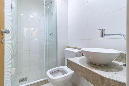 Apartamento à venda com 108m², 3 quartos e sem vaga Apartamento à venda com 108m², 3 quartos e sem vagaBanheiro Social