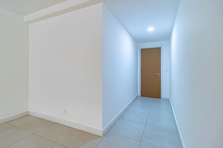 Apartamento à venda com 108m², 3 quartos e sem vaga Apartamento à venda com 108m², 3 quartos e sem vagaSala