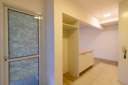 Apartamento para alugar com 117m², 3 quartos e 2 vagas Apartamento para alugar com 117m², 3 quartos e 2 vagasCozinha