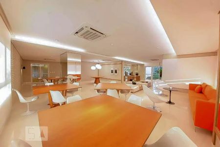 Apartamento para alugar com 117m², 3 quartos e 2 vagas Apartamento para alugar com 117m², 3 quartos e 2 vagasÁrea comum - Salão de festas