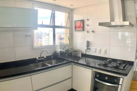 Apartamento à venda com 127m², 4 quartos e 2 vagas