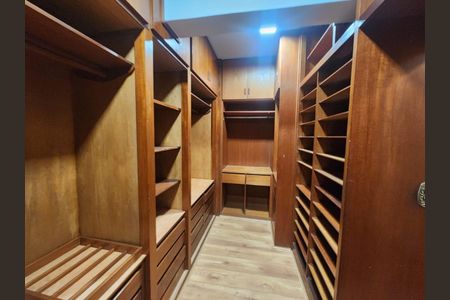 Apartamento à venda com 168m², 3 quartos e 2 vagas