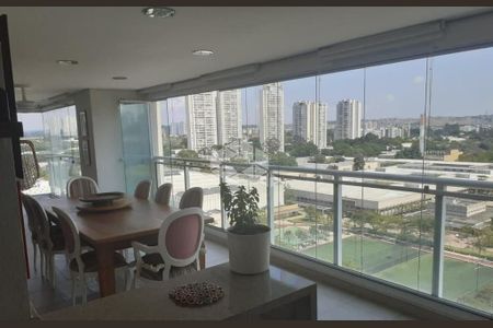 Apartamento à venda com 266m², 4 quartos e 4 vagas