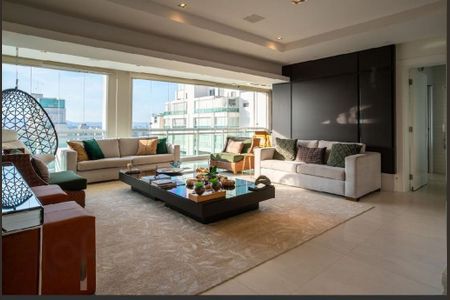 Apartamento à venda com 4 quartos, 343m² em Belenzinho, São Paulo