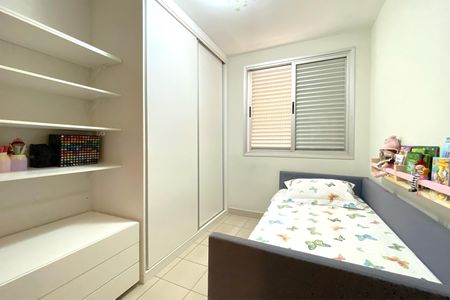 Quarto  2 de apartamento à venda com 3 quartos, 78m² em Buritis, Belo Horizonte