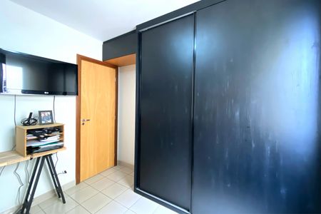 Apartamento à venda com 78m², 3 quartos e 2 vagasQuarto  3