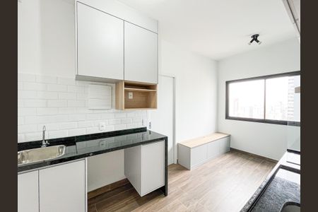 Sala/Cozinha de apartamento para alugar com 1 quarto, 24m² em Pompeia, São Paulo