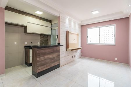 Sala de apartamento para alugar com 2 quartos, 51m² em Centro, Barueri