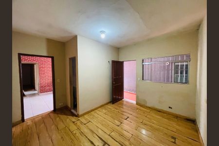Sala de casa à venda com 2 quartos, 100m² em Vila Pedro Moreira, Guarulhos
