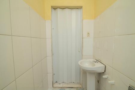 Banheiro de casa para alugar com 1 quarto, 30m² em Jardim Nova Alvorada, Hortolândia