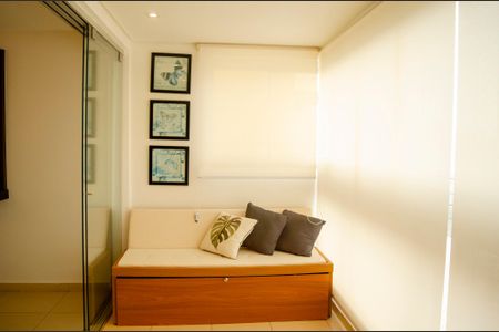 Varanda Sala  de apartamento para alugar com 2 quartos, 89m² em Nova Suíça , Goiânia