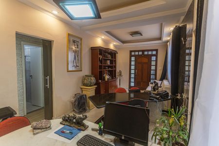 Sala de casa para alugar com 4 quartos, 99m² em Santa Tereza, Belo Horizonte