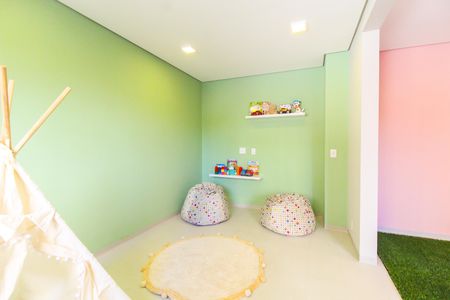 Apartamento para alugar com 33m², 2 quartos e sem vaga Apartamento para alugar com 33m², 2 quartos e sem vagaBrinquedoteca