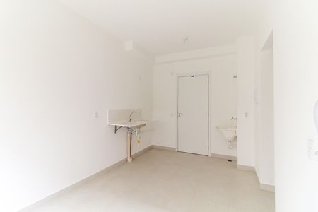 Apartamento para alugar com 33m², 2 quartos e sem vaga Apartamento para alugar com 33m², 2 quartos e sem vagaSala/Cozinha