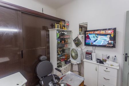Quarto 1 de casa à venda com 3 quartos, 300m² em Santa Efigênia, Belo Horizonte