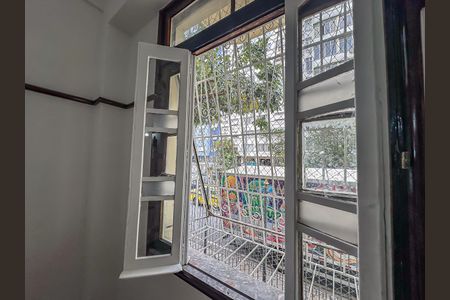 Vista Sala de apartamento para alugar com 2 quartos, 75m² em Laranjeiras, Rio de Janeiro