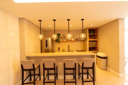 Apartamento à venda com 57m², 2 quartos e 1 vaga Apartamento à venda com 57m², 2 quartos e 1 vagaÁrea comum - Salão de festas