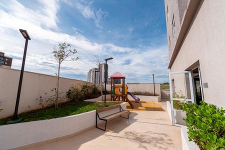 Apartamento à venda com 57m², 2 quartos e 1 vaga Apartamento à venda com 57m², 2 quartos e 1 vagaÁrea comum - Piscina