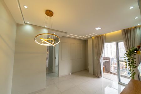 Apartamento à venda com 57m², 2 quartos e 1 vaga Apartamento à venda com 57m², 2 quartos e 1 vagaSala