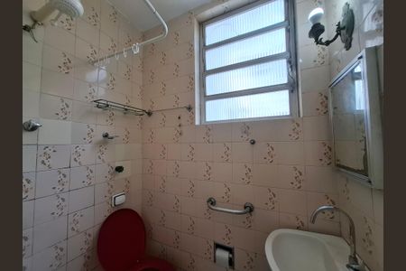 Banheiro  de apartamento para alugar com 1 quarto, 20m² em Botafogo, Rio de Janeiro