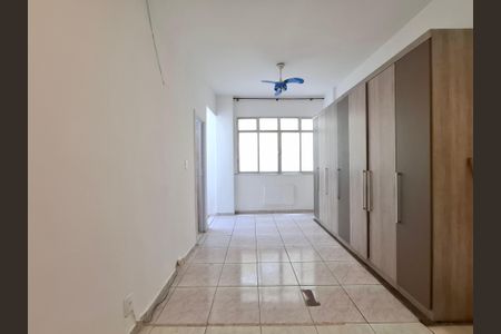 Sala/Quarto/Cozinha de apartamento para alugar com 1 quarto, 20m² em Botafogo, Rio de Janeiro