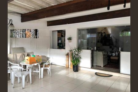 Casa à venda com 4 quartos, 350m² em Brooklin, São Paulo