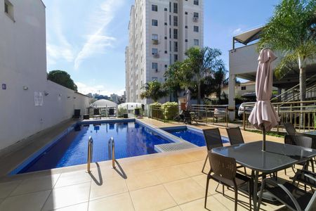 Apartamento para alugar com 55m², 2 quartos e 1 vagaÁrea comum - Piscina