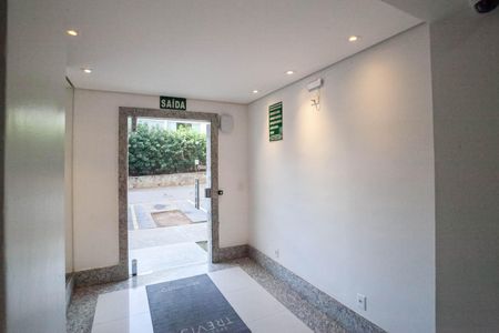 Apartamento para alugar com 55m², 2 quartos e 1 vagaHall social