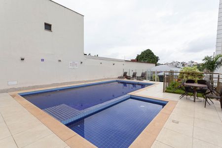 Apartamento para alugar com 55m², 2 quartos e 1 vagaÁrea comum - Piscina