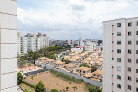 Apartamento para alugar com 55m², 2 quartos e 1 vagaVista do Quarto 2