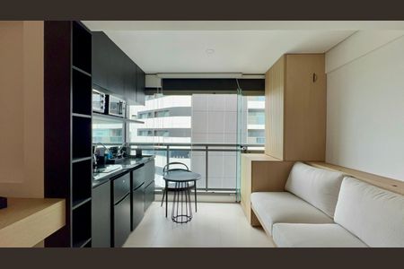Sala de kitnet/studio para alugar com 1 quarto, 31m² em Pinheiros, São Paulo