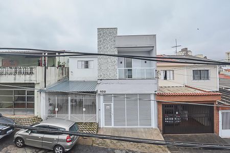 Casa à venda com 90m², 2 quartos e 1 vaga Casa à venda com 90m², 2 quartos e 1 vagaVista da Sacada do Quarto 2