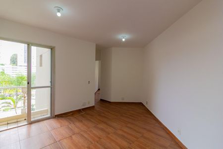 Sala de apartamento para alugar com 2 quartos, 49m² em Jardim Alzira, São Paulo