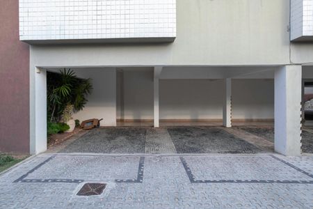 Apartamento à venda com 200m², 3 quartos e 3 vagas Apartamento à venda com 200m², 3 quartos e 3 vagasGaragem