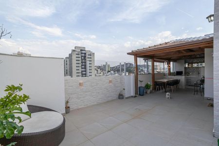 Apartamento à venda com 200m², 3 quartos e 3 vagas Apartamento à venda com 200m², 3 quartos e 3 vagasCobertura