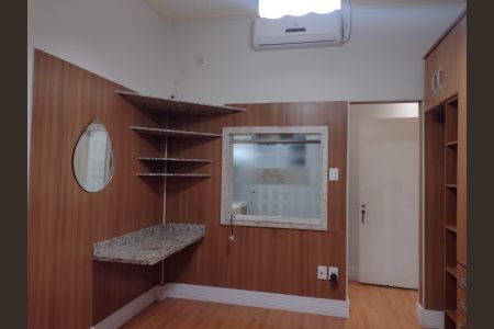 Sala e Quarto de apartamento à venda com 2 quartos, 120m² em Centro, Jundiaí
