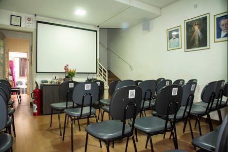 Sala de casa à venda com 2 quartos, 155m² em Planalto Paulista, São Paulo