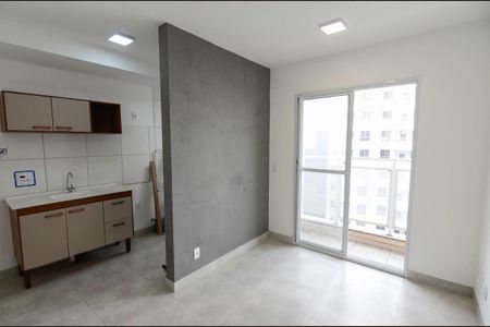 Sala de apartamento para alugar com 1 quarto, 32m² em Santo Cristo, Rio de Janeiro