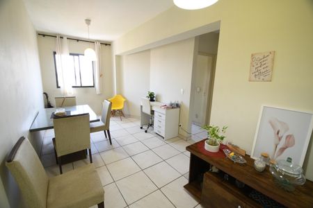 Sala de apartamento para alugar com 1 quarto, 51m² em Centro, Campinas