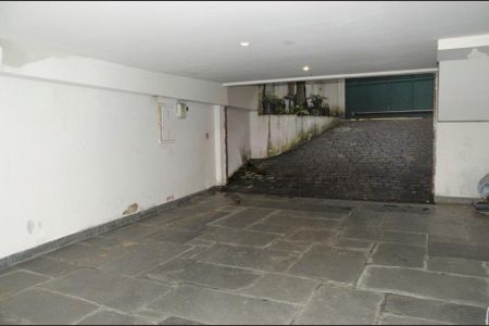 Casa à venda com 5 quartos, 362m² em Indianópolis, São Paulo