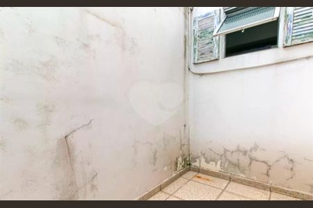 Casa à venda com 3 quartos, 220m² em Jardim Aeroporto, São Paulo